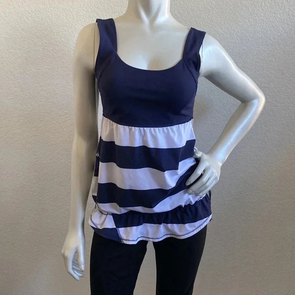 ❤️ Lululemon Run Chase Me Tank Stripe White Indigo Womens 6
